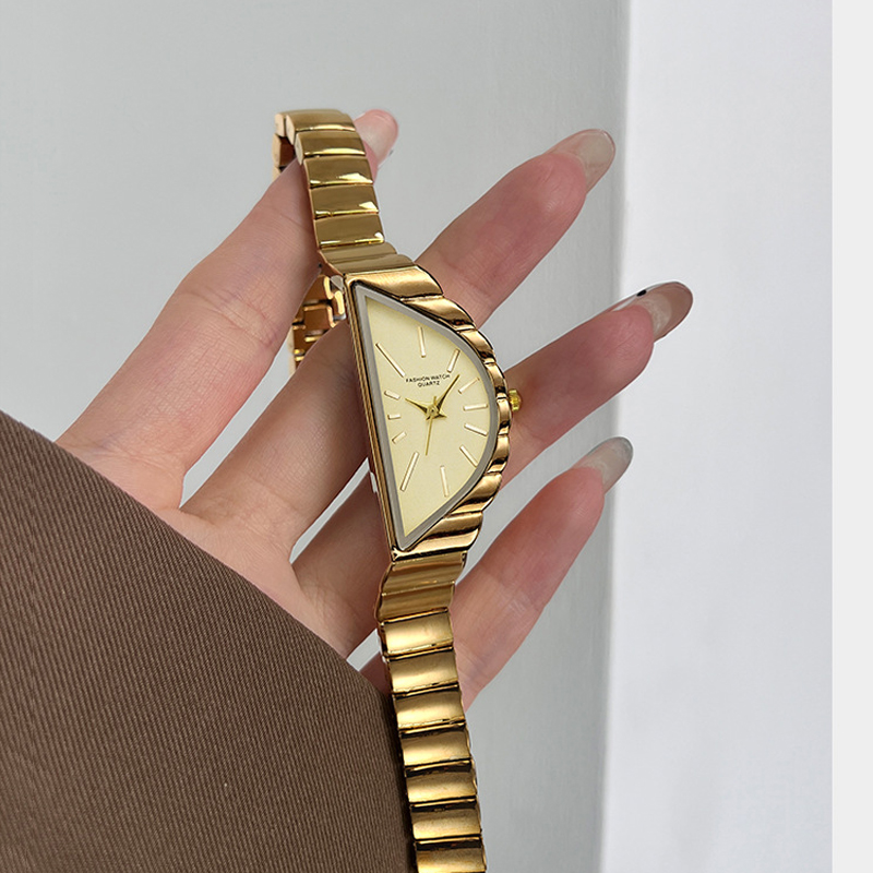 Watch Triangle Luxury - Women's watch Fashion Creative Triangle Bracelet