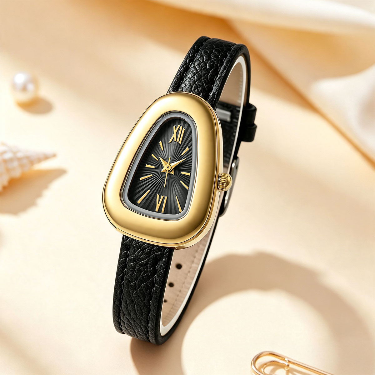 Irregular Oval Quartz Watches  - огляд і ціна Watch Triangle Luxury