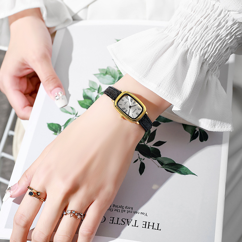Fashion Quartz Watch Women Vin - огляд і ціна Luxury Watch Leather Strap