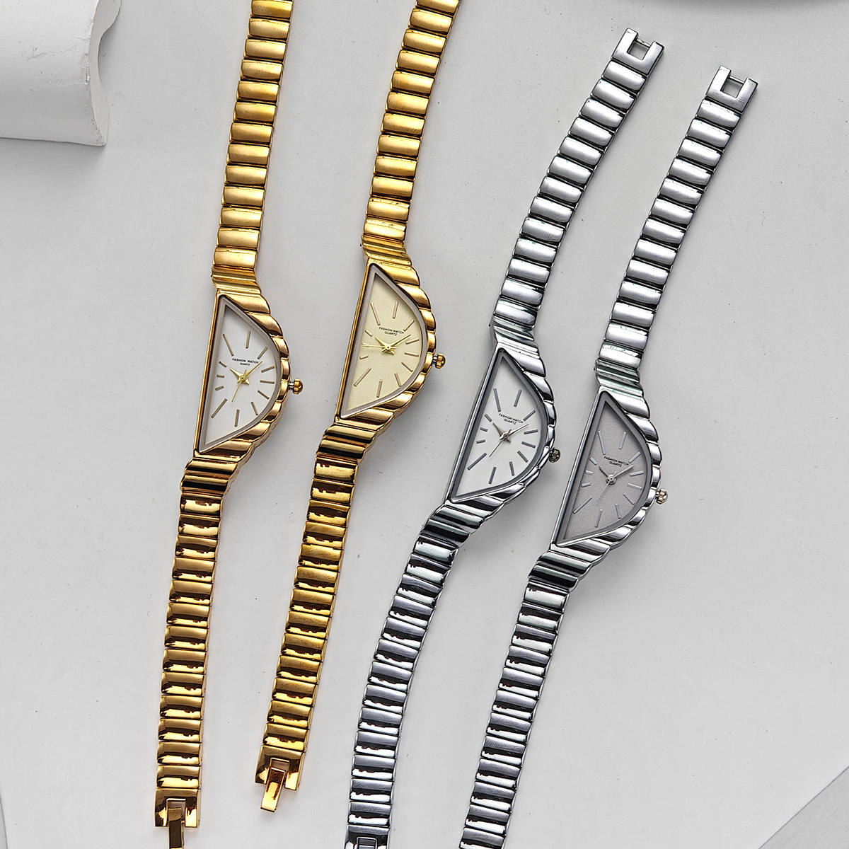 Women's watch Fashion Creative - огляд і ціна Watch Triangle Luxury