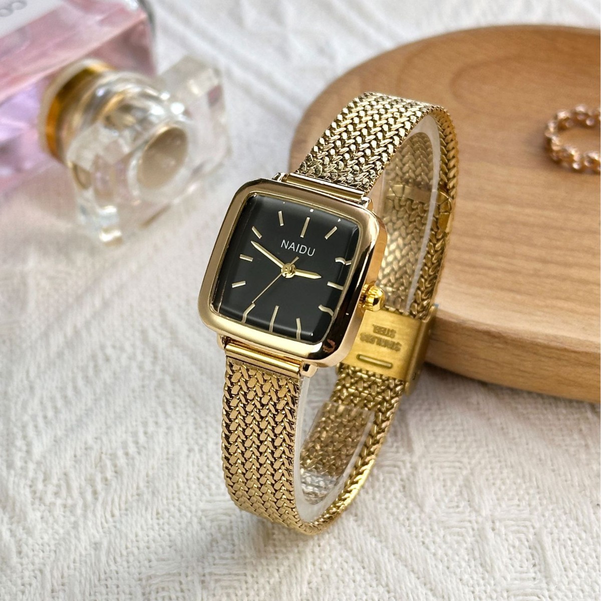 Women Watch Simple Cold Retro  - огляд і ціна Luxury Watch Korea