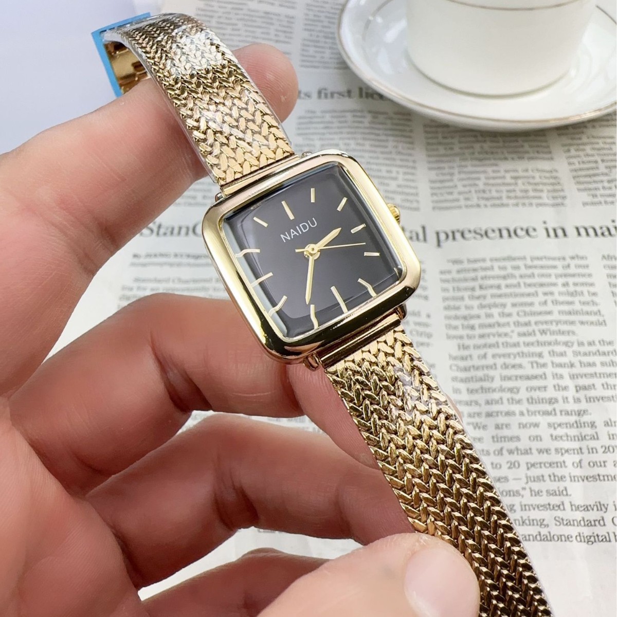 Women Watch Simple Cold Retro  - огляд і ціна Luxury Watch Korea